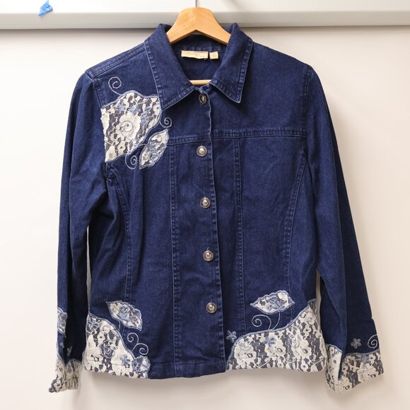 Choices Stunning Denim Jacket with Lace Applique accents Size Petite Medium - Picture 14 of 16